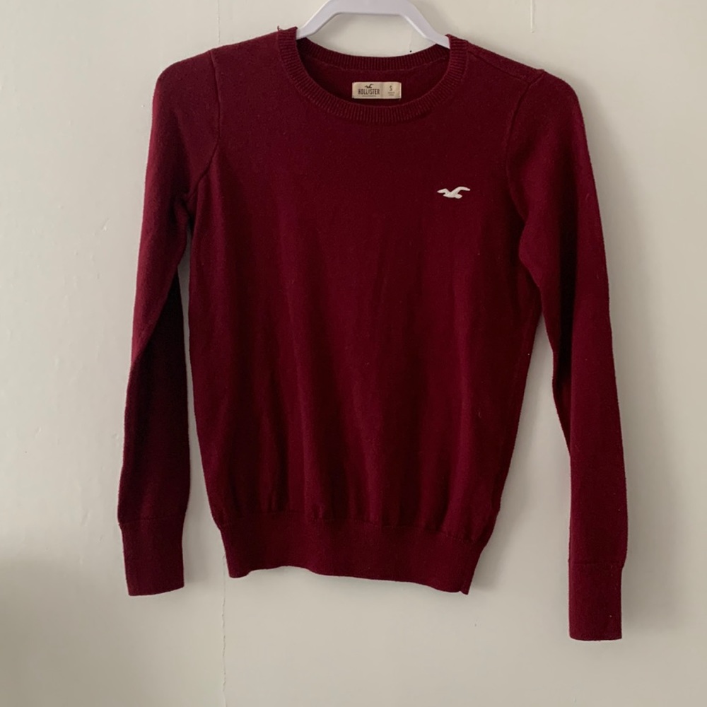 Hollister Burgundy Sweater Small
